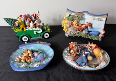 Bradford Exchange Disney Christmas Car Figurine