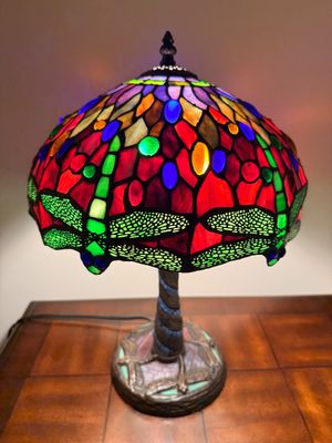 Tiffany-Style Dragonfly Stained Glass Table Lamp