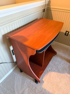 Compact Wooden Computer Desk on Casters