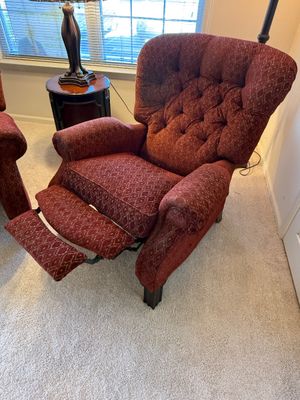 Pair of Genuine La-Z-Boy Tufted Recliners