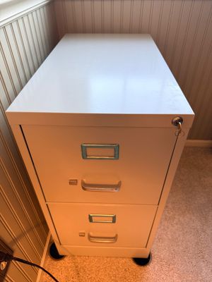 Hon 2-Drawer Metal Filing Cabinet with Key