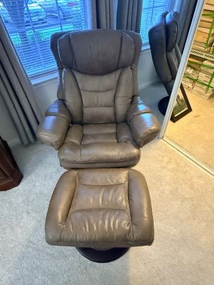 Lane Leather Swivel Recliner and Ottoman