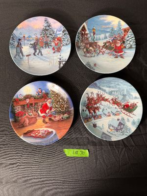 Lenox 'Santa's Journey' Porcelain Party Plates - Set of 4