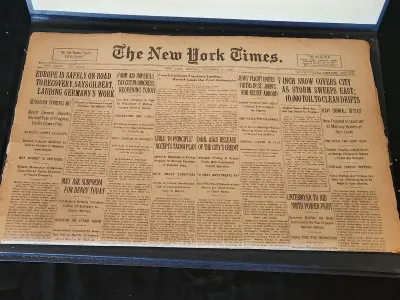 ANTIQUE COPY OF THE NEW YORK TIMES FROM DECEMBER 6, 1926