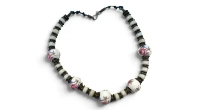 Sale Photo Thumbnail #24: Porcelain and brass vintage necklace