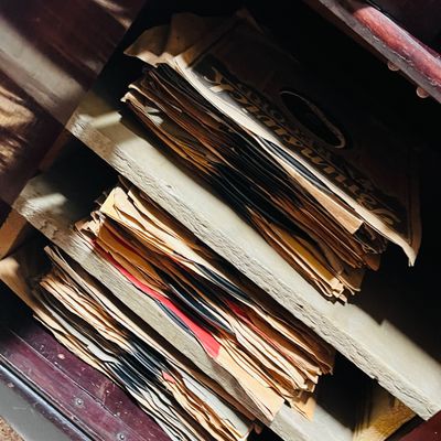 Sale Photo Thumbnail #126