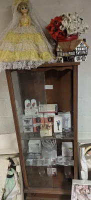Sale Photo Thumbnail #50