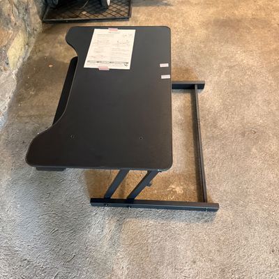 Rocelco Adjustable Desk Riser