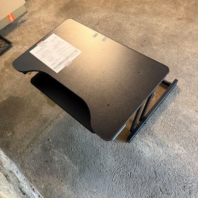 Rocelco Adjustable Desk Riser