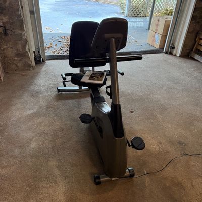 Vision Fitness R2100 Recumbent Exercise Bike