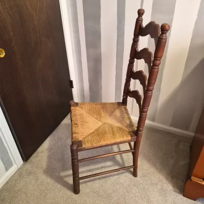 LOT 16X: Ladder-Back Rush Seat Chair with Collection of Vintage Linens