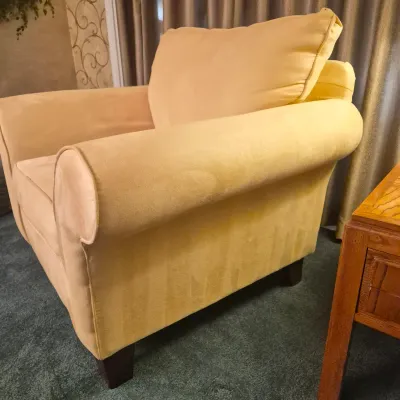 LOT 26L: Broyhill Pale Yellow Microfiber Chair & Storage Ottoman with Side Table & Lamp