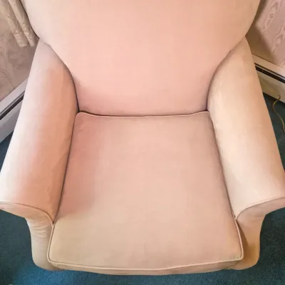 LOT 20W: Broyhill Microfiber Chair and Ottoman