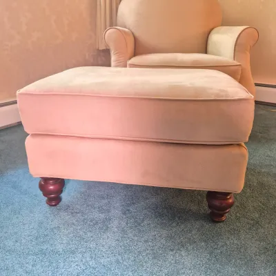 LOT 20W: Broyhill Microfiber Chair and Ottoman