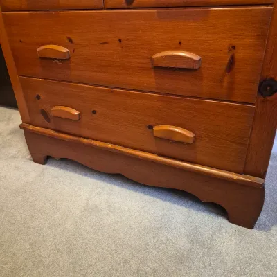 LOT 15X: Antique Solid Wood Chest of Drawers