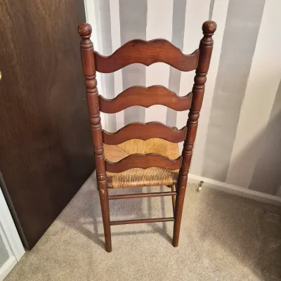 LOT 16X: Ladder-Back Rush Seat Chair with Collection of Vintage Linens