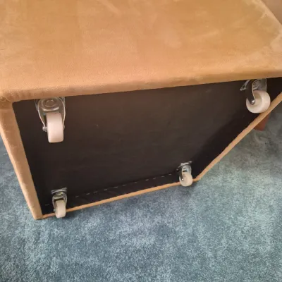 LOT 26L: Broyhill Pale Yellow Microfiber Chair & Storage Ottoman with Side Table & Lamp