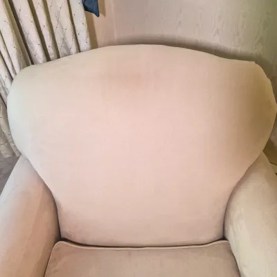 LOT 20W: Broyhill Microfiber Chair and Ottoman