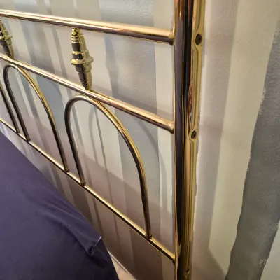 LOT 18X: Vintage Full-Size Gold Metal/Brass-Style Headboard with Crystal-Style Post Finials