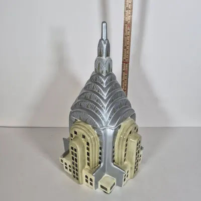 LOT 193K: Vintage Treasure Craft Chrysler Building Ceramic Cookie Jar
