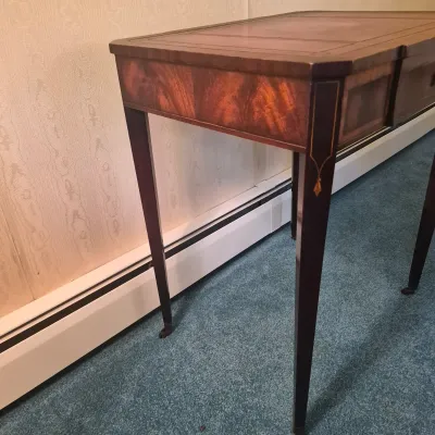LOT 21W: Vintage Wooden Leather-Top Side Table with Drawer
