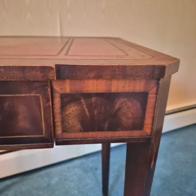LOT 21W: Vintage Wooden Leather-Top Side Table with Drawer