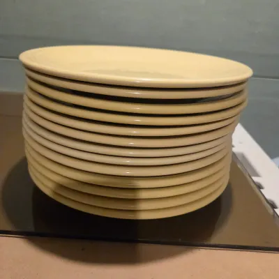 Sale Photo Thumbnail #209: Set of 13 Dinner plates in Fiesta Yellow