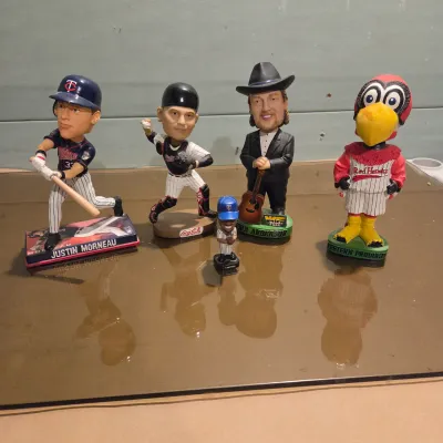 Sale Photo Thumbnail #531: Chris Coste, Hawkeye, Justin Morneau, We Fest