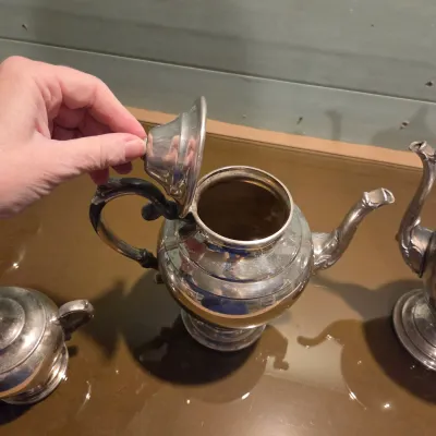 Sale Photo Thumbnail #220: Cream and sugar, Teapot and Coffee Pot in Silver Plate - Rogers. Notice the lid on the Coffee Pot