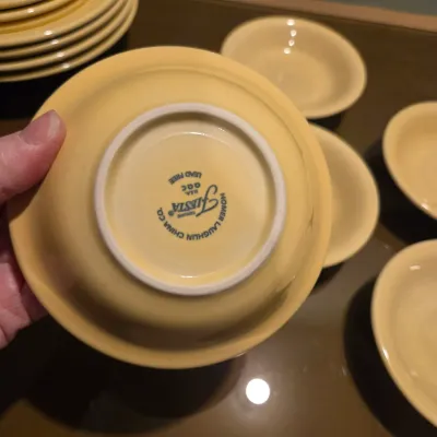 Sale Photo Thumbnail #238: 4 Flanged Bowls, 3 dessert plates, 5 berry bowls - Fiesta Yellow