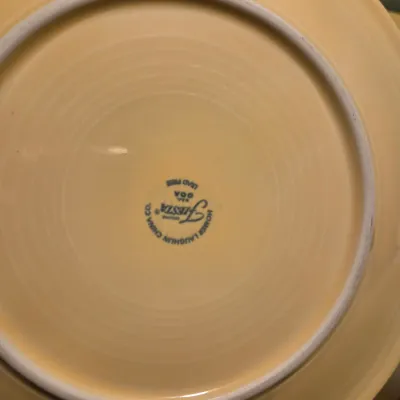 Sale Photo Thumbnail #211: Set of 13 Dinner plates in Fiesta Yellow