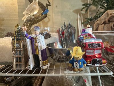 Sale Photo Thumbnail #729