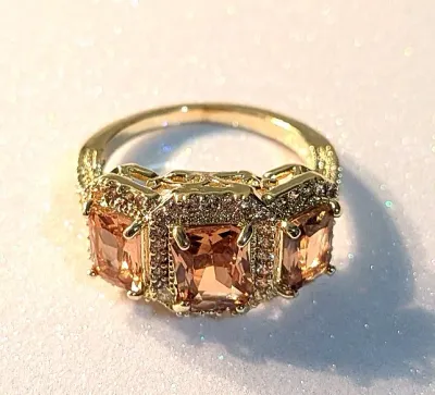 **NEW ARRIVAL** Size 8 TRIPLE AMBER Rectangle Stones RING with Bright Clear Stones Surround + Gold Color Setting and Band (5.5g)