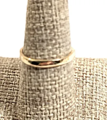 **NEW ARRIVAL** Size 8 Gold Colored SNAKE (No Stones) RING on a Gold Tone Setting (3.4g)