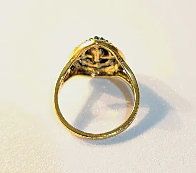 **NEW ARRIVAL** Size 8½ BLACK TEARDROP Center Stone RING with Small GREEN "Globes' Surround + Gold & Black Color Setting on...