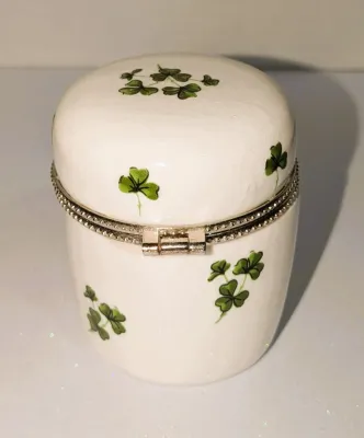 ***NEW ARRIVAL*** HINGED CERAMIC Cylinder Shape "CLOVER FLOWERS" TRINKET BOX (2½" H x 1¾" Diam.) Marked "Liffey...