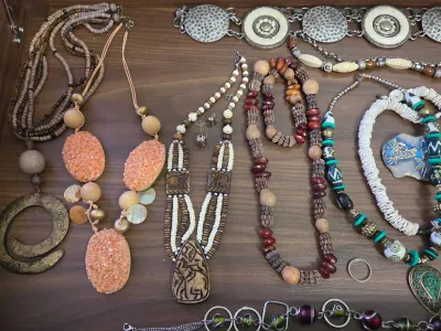 Sale Photo Thumbnail #254
