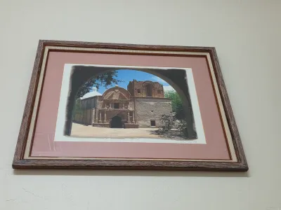 Sale Photo Thumbnail #193