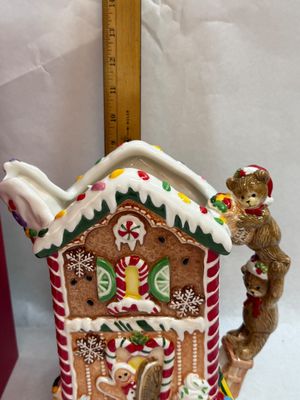 Fitz and Floyd First Ladies Collection Gingerbread Pitcher Coleen Christian Burke Coffee/Tea/Hot Chocolate.