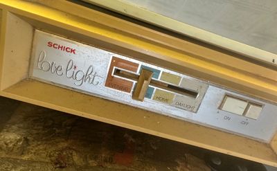 Sale Photo Thumbnail #166: Vintage Schick Love Light lighted mirror 