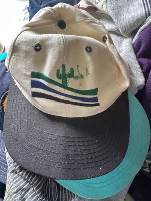 Sale Photo Thumbnail #139:  Vintage hats