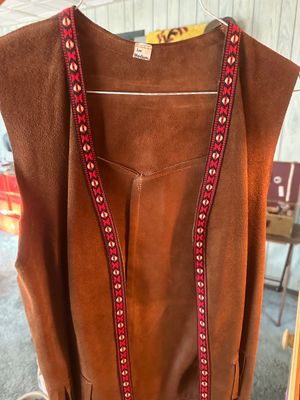 Sale Photo Thumbnail #105: Vintage brown suede leather vest 