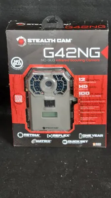 Stealth Cam G42NG No Glo infrared scouting camera, brand new in its original retail packaging. Features 12-megapixel resolution, HD video...