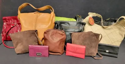 LEATHER AND SUEDE PURSES 