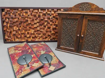 HOME DECOR ACCENTS