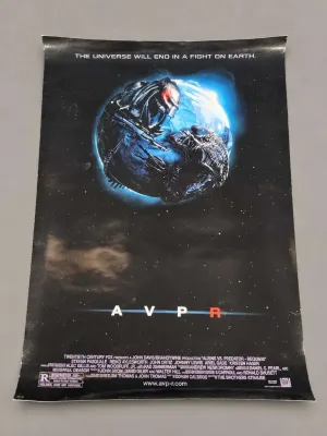 ALIENS VS. PREDATOR-REQUIEM AND AQUARIUS 24-1272 STAR TREK ENTERPRISE BLUEPRINT POSTERS