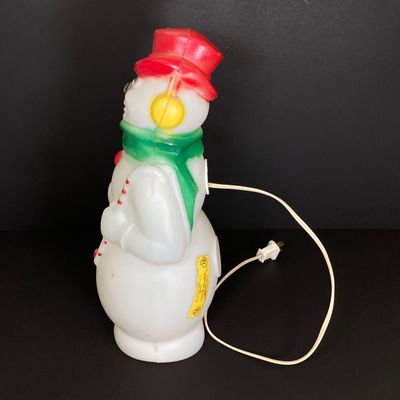 LOT 80: Small Vintage Empire Plastic Corp 1968 Blow Mold Light Up Snowman