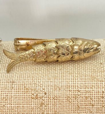 LOT 37: Collection Men's Jewelry - Cuff Links, Tie Clips / Bars (Sterling Included Tw 4.0g), Articulated Fish and More