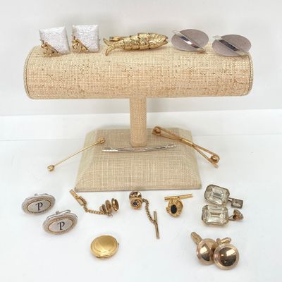 LOT 37: Collection Men's Jewelry - Cuff Links, Tie Clips / Bars (Sterling Included Tw 4.0g), Articulated Fish and More