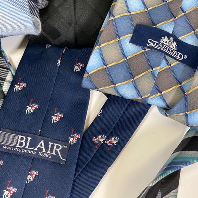 LOT 77: Collection of Assorted Men's Dress Ties